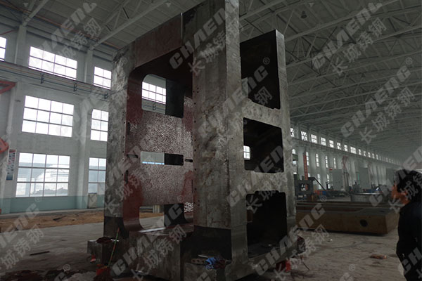 6件四柱牌坊從鑄鋼件加工廠成功發(fā)貨