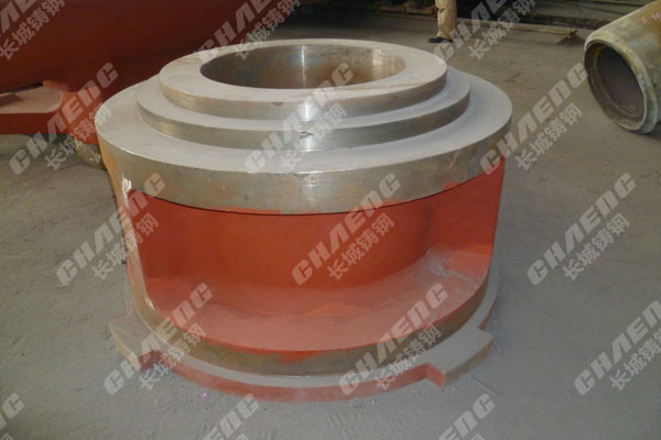 河南大型鑄鋼件加工廠家澆注的時(shí)候需要注意哪些？