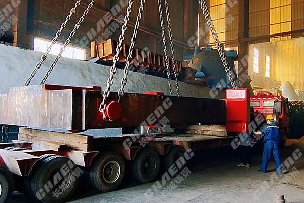 大型鑄鋼件的氣孔缺陷都是哪些因素產(chǎn)生的？